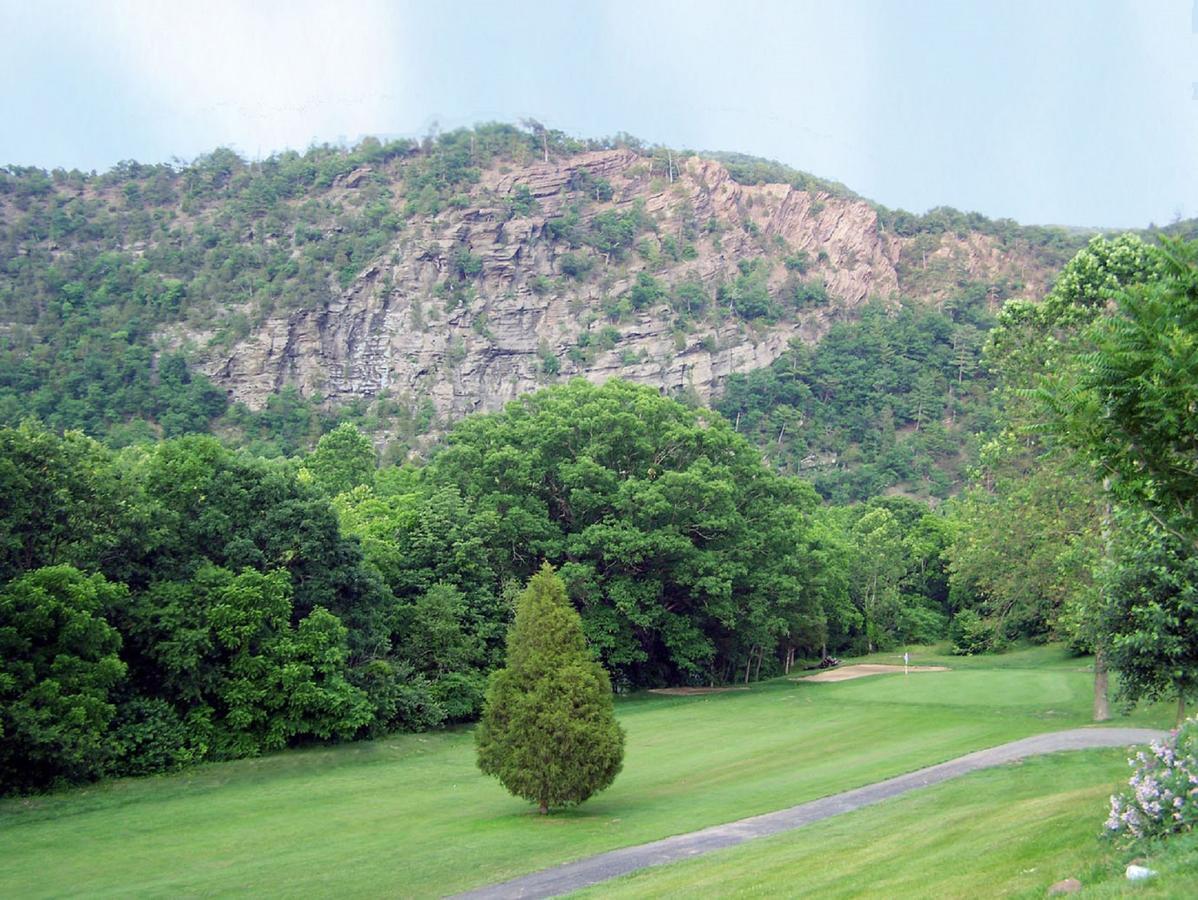 Cliff View Inn Covington Екстер'єр фото